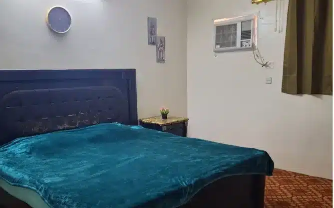 Room For Rent Available In Riyadh, Saudi Arabia.